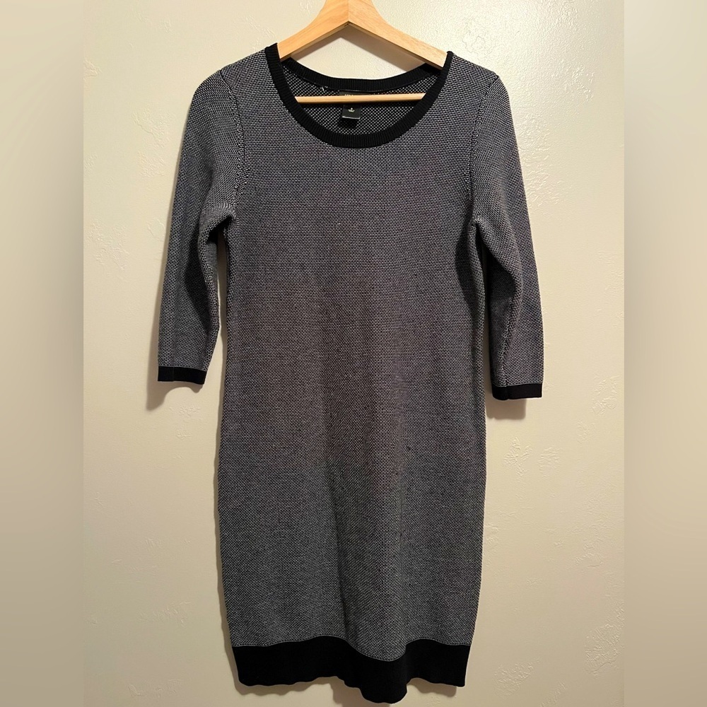 Ann Taylor Gray and Black Knit Sweater Dress Size Small Classic Preppy Baddie